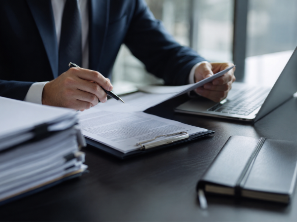 Can a company operate without a registered office address